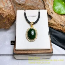 Mặt dây Ngọc bích Canada xanh lý đậm, KT 26mm, vàng 18k