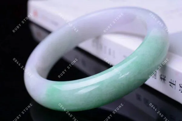 "Nước" ngọc là gì? Cách phân biệt "Nước" ngọc từ cao đến thấp.