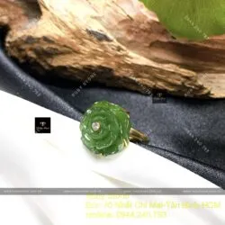 Nhẫn hoa mẫu đơn Ngọc bích xanh lá, vàng 18k - Ảnh 3