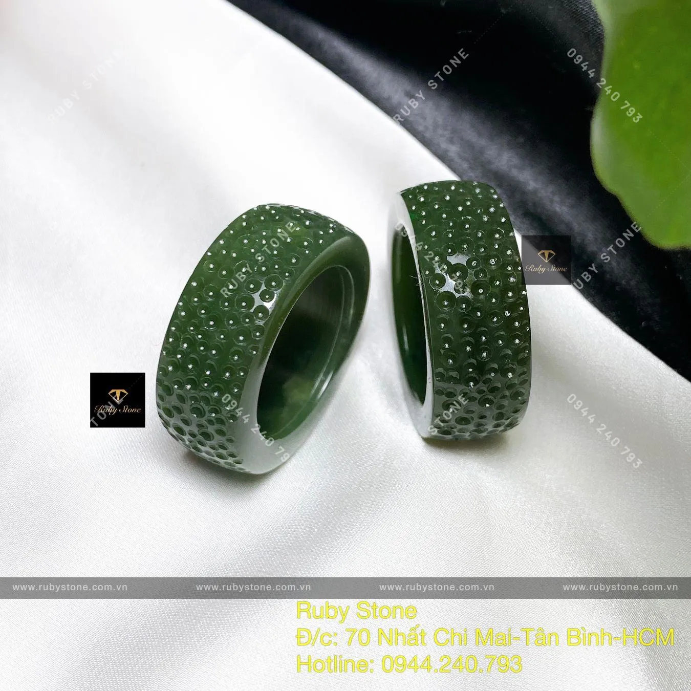 Nhẫn ngọc bích Canada xanh đậm, chạm khắc đơn giản Nhẫn ngọc bích Canada xanh đậm, chạm khắc đơn giản - Ảnh 4
