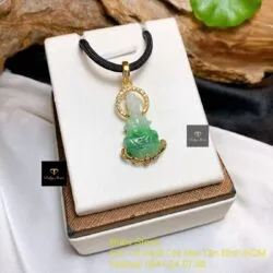 Phật Quán Thế Âm Bồ Tát ngọc Cẩm thạch xanh lý táo, KT 30mm, vàng 18k - Hình ảnh 5