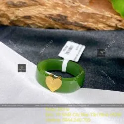 Nhẫn trái tim ngọc bích Canada, vàng 18k