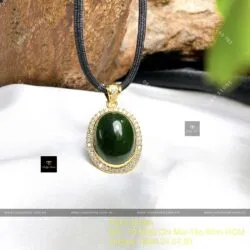 Mặt dây Ngọc bích Canada xanh lý đậm, KT 26mm, vàng 18k