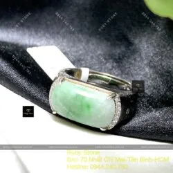 Nhẫn yên ngựa ngọc Cẩm thạch xanh lý táo, bạc 925