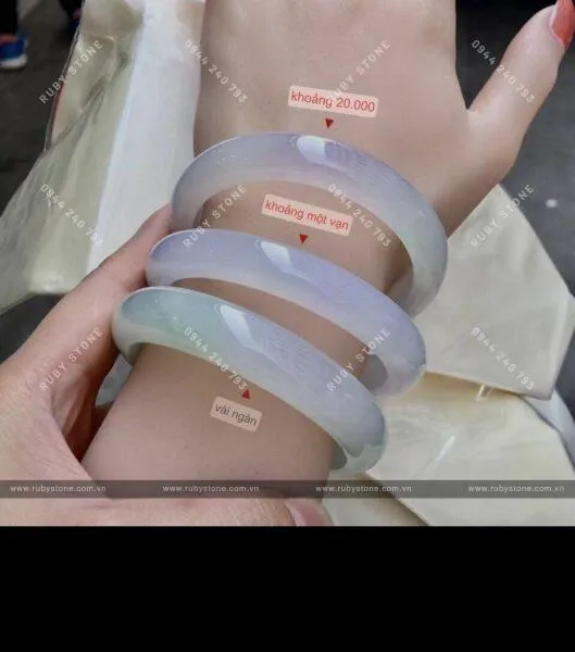 Những điều bạn phải biết khi chơi ngọc Jadeite! Cách phân biệt ngọc thật giả và những lời khuyên dành cho bạn.