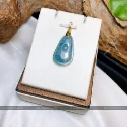 Mặt dây chuyền ngọc bội Lam ngọc, móc vàng 18k - Hình ảnh 4