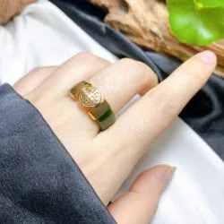 Nhẫn ngọc bích Canada thiết kế, vàng 18k