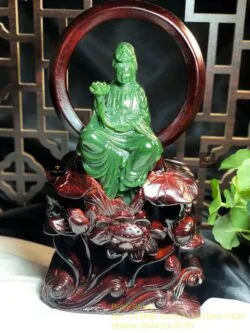 Phật Quán Thế Âm Bồ Tát tự tại ngọc bích Canada chạm tay tinh xảo, KT 25x15x10cm (bao gồm cả đế gỗ) - Ảnh 8