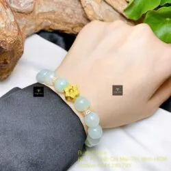 Chuỗi ngọc Cẩm thạch nếp băng xanh lơ 10 ly, charm vàng 24k - Hình ảnh 6