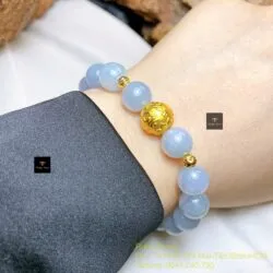 Vòng chuỗi ngọc tím lam 9.5 ly, mix charm vàng 24k - Ảnh 2