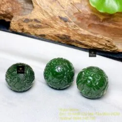 Mặt dây chuyền Trái châu Ngọc bích chạm trổ tinh xảo - Ảnh 4