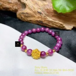 Vòng chuỗi Ruby Nam Phi 7,2 ly mix charm vàng 24k - Ảnh 2
