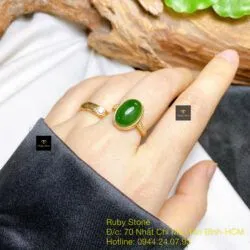Nhẫn oval Ngọc bích Canada, vàng 18k - Hình ảnh 2