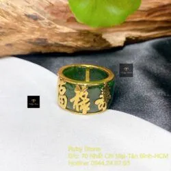 Nhẫn càn long Ngọc bích, khắc Phúc - Lộc - Thọ, vàng 18k Nhẫn càn long Ngọc bích, khắc Phúc - Lộc - Thọ, vàng 18k