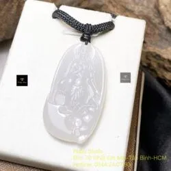 Phật Quán Thế Âm Bồ Tát Băng Ngọc Myanmar, KT 42mm Phật Quán Thế Âm Bồ Tát Băng Ngọc Myanmar, KT 42mm