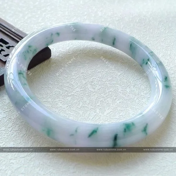Phỉ Thuý Hoa Nổi (Hoa bay) là gì? Cách nhận biết phỉ thuý hoa bay và albite