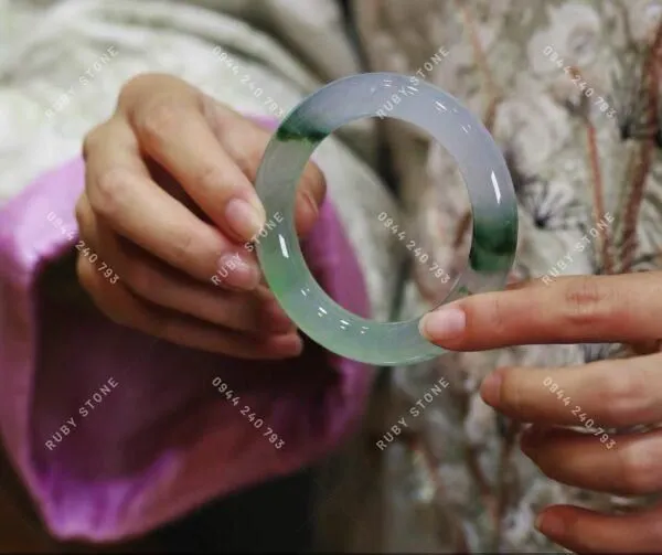 Cách phân biệt chất lượng Ngọc Jadeite và phương pháp phân biệt Ngọc đã qua xử lý