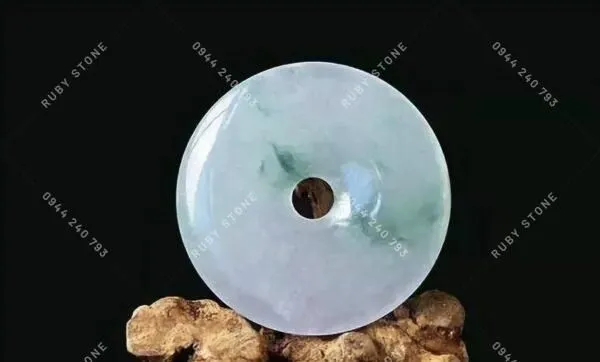 Không phải loại nào được gọi là "Ngọc" cũng đều là Jadeite! Một số điểm khác biệt mà bạn cần phải biết