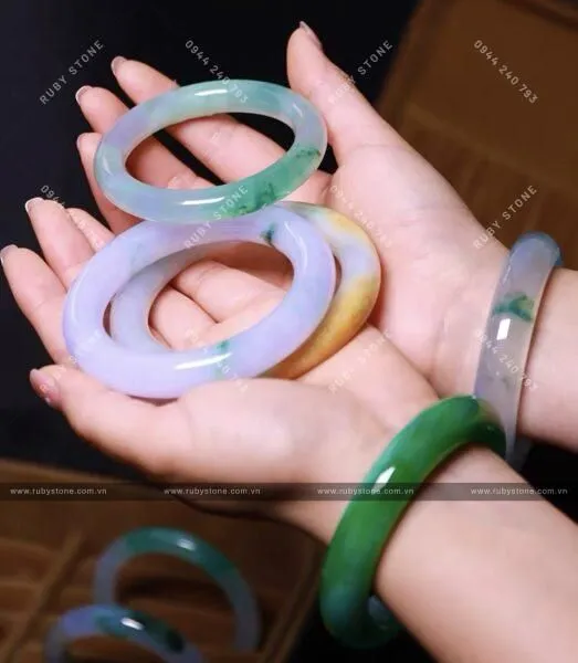 Cách phân biệt chất lượng Ngọc Jadeite và phương pháp phân biệt Ngọc đã qua xử lý