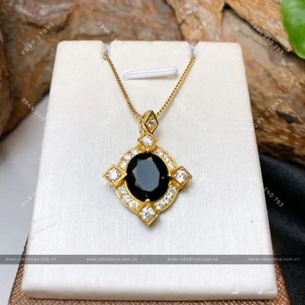 MoCui (Ngọc Mực Dục, Mặc Thuý) là gì? Vì sao nó lại quý hiếm và đắt đỏ?