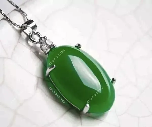 Không phải loại nào được gọi là "Ngọc" cũng đều là Jadeite! Một số điểm khác biệt mà bạn cần phải biết