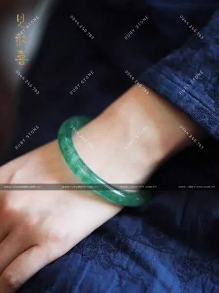 Không phải loại nào được gọi là "Ngọc" cũng đều là Jadeite! Một số điểm khác biệt mà bạn cần phải biết