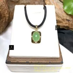 Mặt dây Phỉ thuý Myanmar, vàng 18k - Ảnh 2