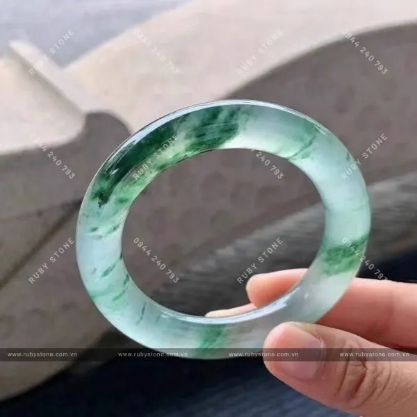 Phỉ Thuý Hoa Nổi (Hoa bay) là gì? Cách nhận biết phỉ thuý hoa bay và albite