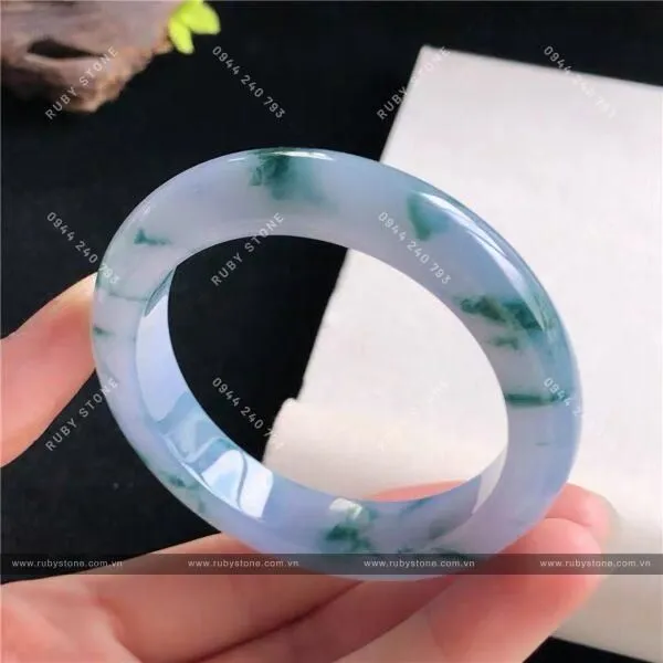 Phỉ Thuý Hoa Nổi (Hoa bay) là gì? Cách nhận biết phỉ thuý hoa bay và albite