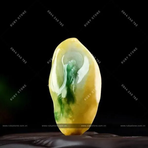 Ngọc Phỉ Thuý Xanh - Vàng và những điều bạn chưa biết