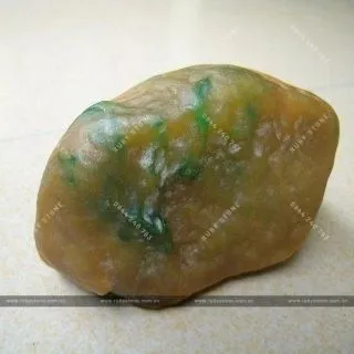 Quá trình hình thành của Jadeite, tại sao nó lại là loại Ngọc quý có giá trị