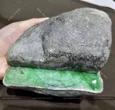 Đổ Thạch là gì? Đá Cờ Bạc và các thủ thuật để nhận biết ngọc Phỉ Thuý thô