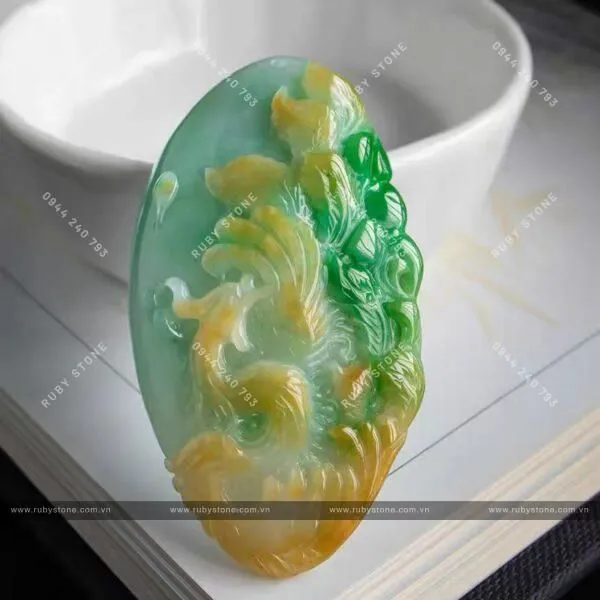 Ngọc Phỉ Thuý Xanh - Vàng và những điều bạn chưa biết