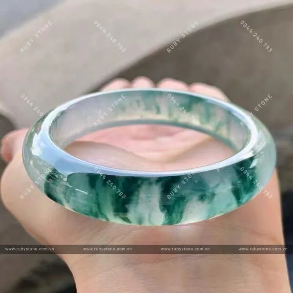 Phỉ Thuý Hoa Nổi (Hoa bay) là gì? Cách nhận biết phỉ thuý hoa bay và albite