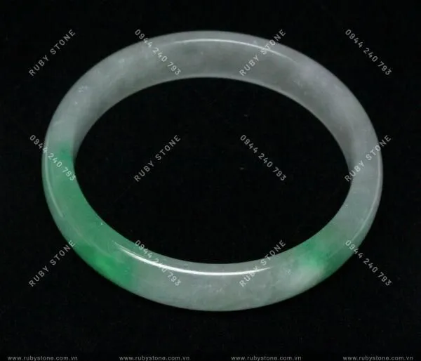 Cách phân biệt chất lượng Ngọc Jadeite và phương pháp phân biệt Ngọc đã qua xử lý