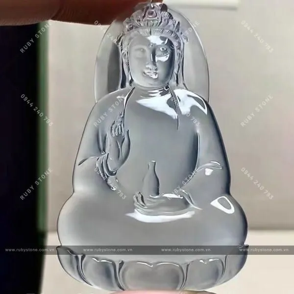 Sự khác nhau cơ bản của Jadeite jade (Ngọc cẩm thạch) và Nephrite jade (Ngọc bích)