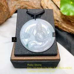 Phật Quán Thế Âm Bồ Tát ngọc cẩm thạch Myanmar, KT 48mm - Ảnh 3