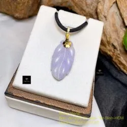 Mặt dây Chiếc lá ngọc Tử la lan, móc vàng 18k - Hình ảnh 2