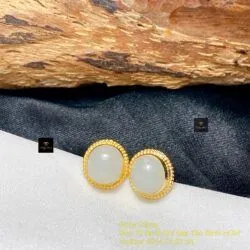 Khuyên tai ngọc bích Nga mỡ cừu, vàng 18k - Ảnh 5