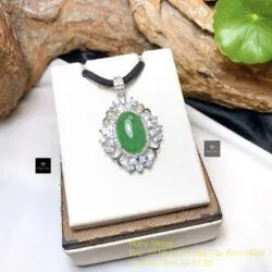 Mặt dây Phỉ thuý xanh lý táo Myanmar, vàng 18k - Hình ảnh 2