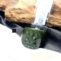 Nhẫn ngọc bích Canada - Phật bản mệnh (hàng gia công theo ni tay và tuổi) Nhẫn ngọc bích Canada - Phật bản mệnh (hàng gia công theo ni tay và tuổi)