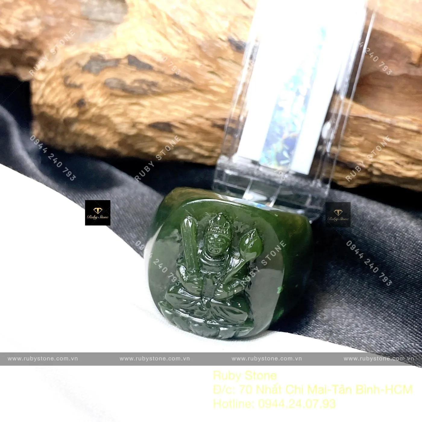 Nhẫn ngọc bích Canada - Phật bản mệnh (hàng gia công theo ni tay và tuổi) Nhẫn ngọc bích Canada - Phật bản mệnh (hàng gia công theo ni tay và tuổi) - Ảnh 4
