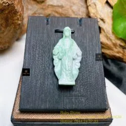 Tượng Đức Mẹ Maria ngọc cẩm thạch Miến Điện