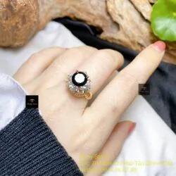 Nhẫn nữ Phỉ thuý mực dục mài giác 8,1 ly, vàng 18k