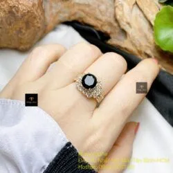 Nhẫn nữ Phỉ thuý mực dục mài giác 8,1 ly, vàng 18k - Hình ảnh 2