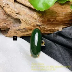 Nhẫn ngọc bích Canada xanh đậm, vàng 18k - Ảnh 5