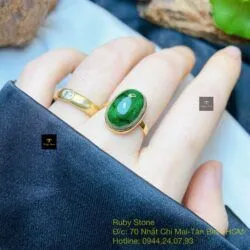 Nhẫn Oval ngọc cẩm thạch sơn thuỷ, vàng 18k