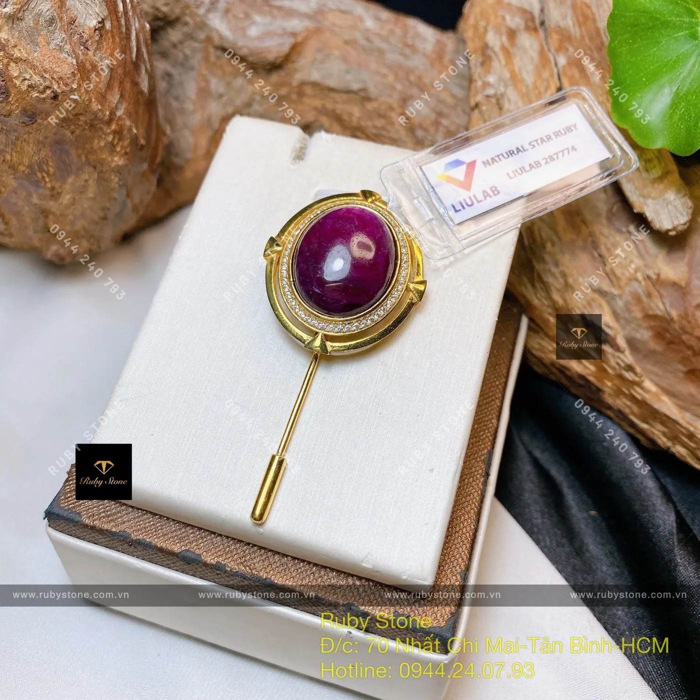 Cài áo Ruby Nam Phi, vàng 18k Cài áo Ruby Nam Phi, vàng 18k - Ảnh 2