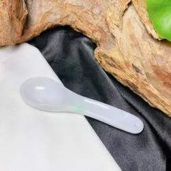 Thìa ngọc Cẩm thạch - Món quà thôi nôi cho Bé