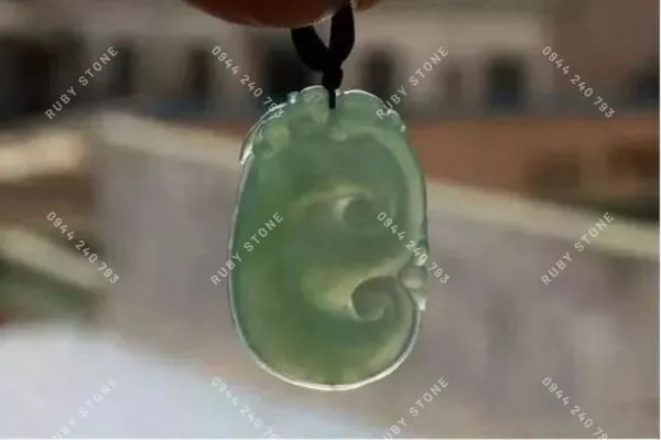 Loài ngọc già là gì? Cách nhận biết một miếng ngọc già bạn cần phải nắm nếu yêu ngọc!